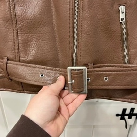 Old Navy Womens Motto Jacket Large NWT Brown Faux Leather Zip Trucker Belt Biker - Picture 2 of 11